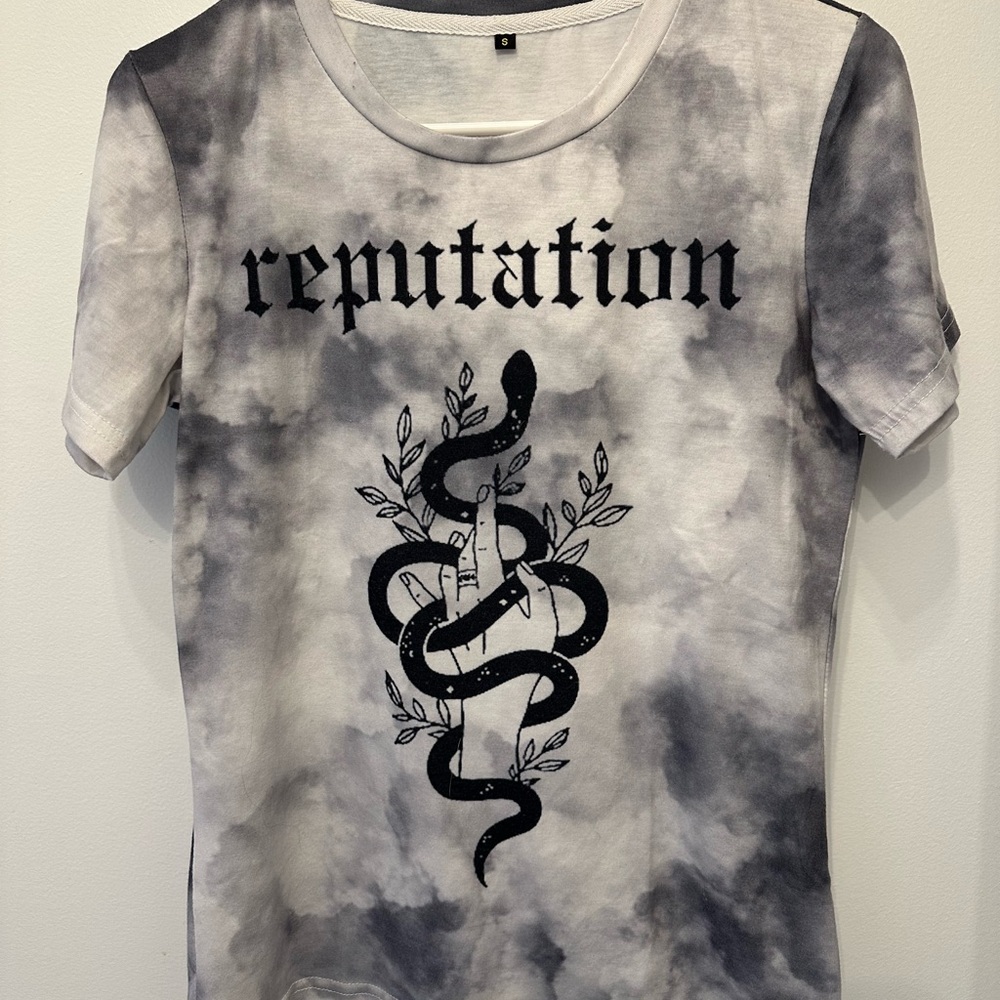 Taylor Swift Reputation T-shirt